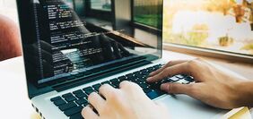 Senior Programmierer buchen